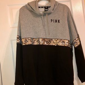 Oversized pink hoodie